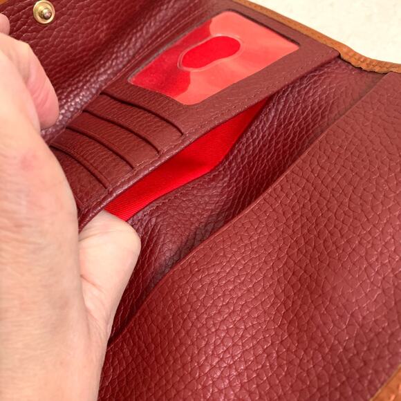 DOONEY & BOURKE Dark Red/Tan Leather Trifold Continental CLAREMONT Wallet - Picture 10 of 12